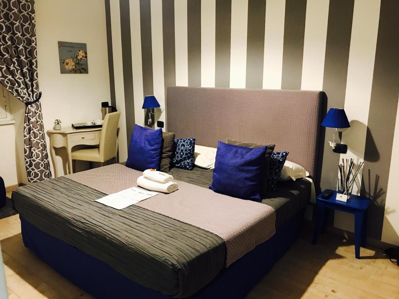 Bed & Breakfast Exa - Just 3*